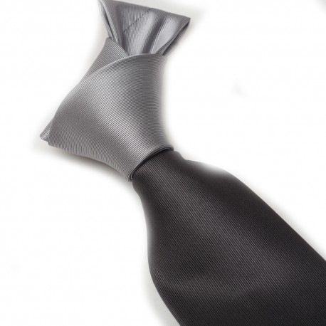 Cravate Homme Classique 8,5 cm Noeud Uni Couleur Pan Différente